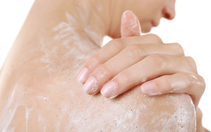 masalah jerawat badan curio spa 4